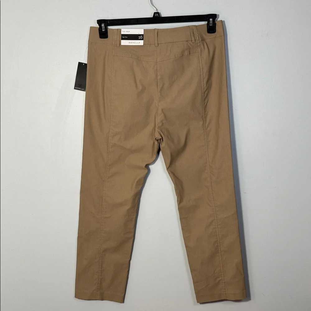 Rafaella Pants Tan Cropped High Rise in Size 16 ‎ NWT